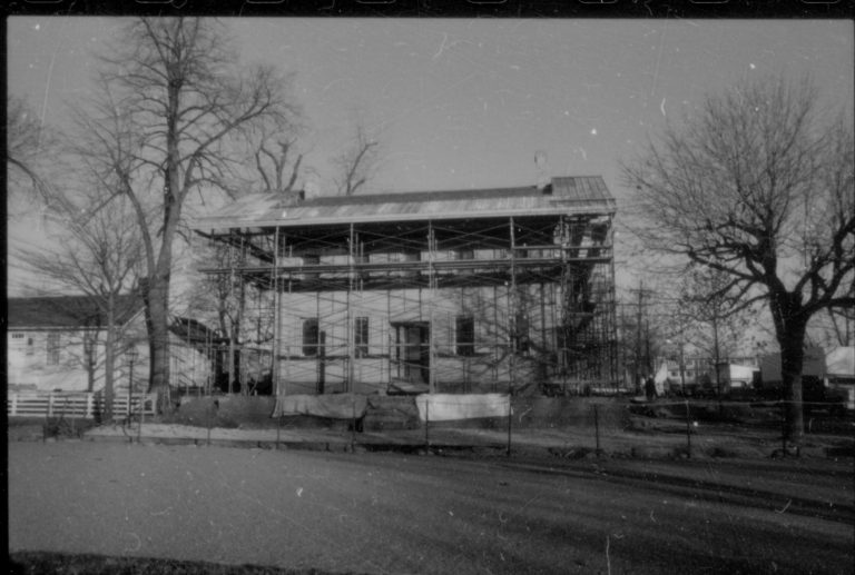 NA Lincoln, Home, Restoration, Exterior, Scaffolding