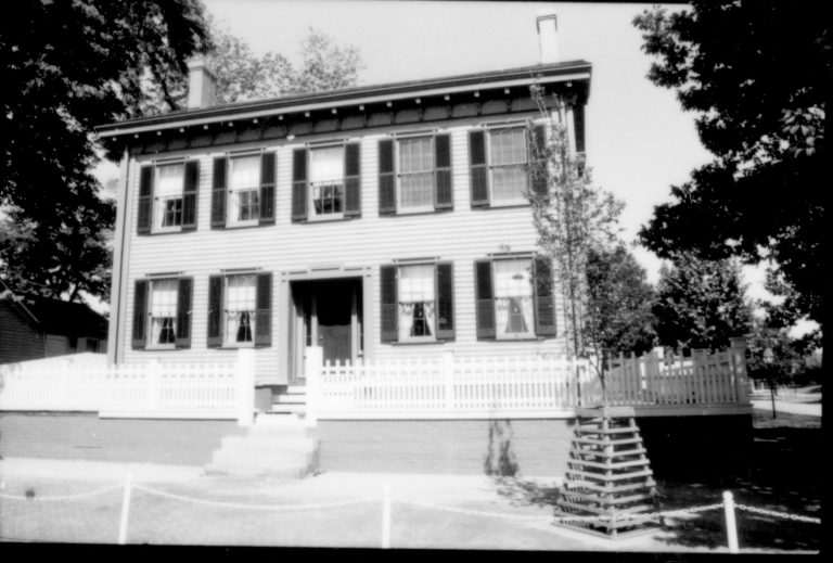 NA Lincoln, Home, Restoration