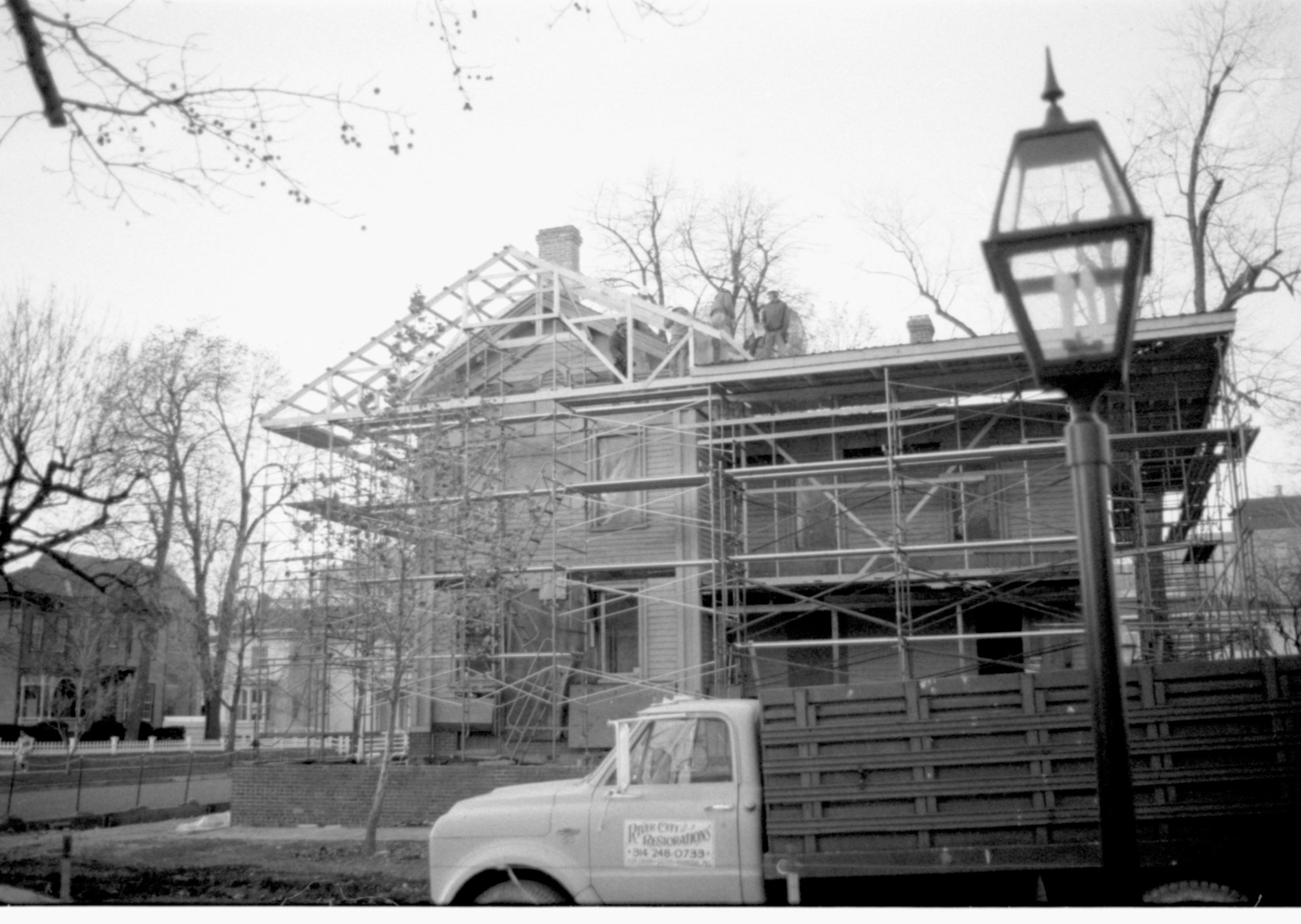 NA Lincoln, Home, Restoration, Scaffolding