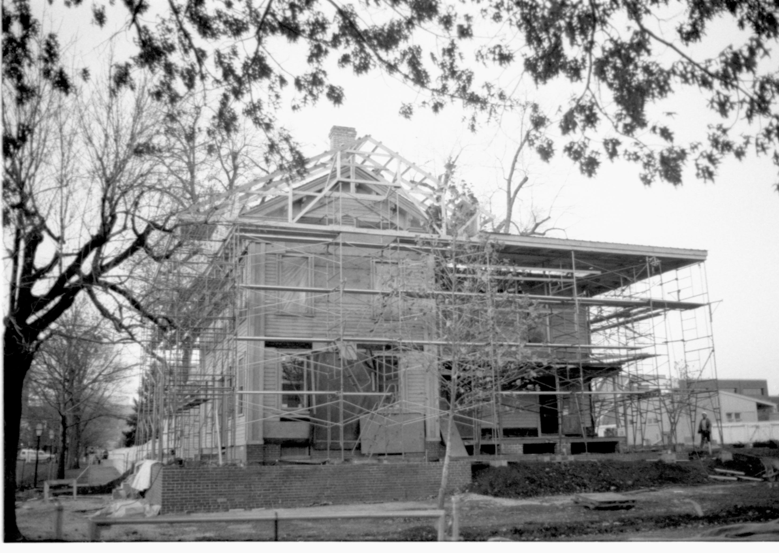 NA Lincoln, Home, Restoration, Scaffolding