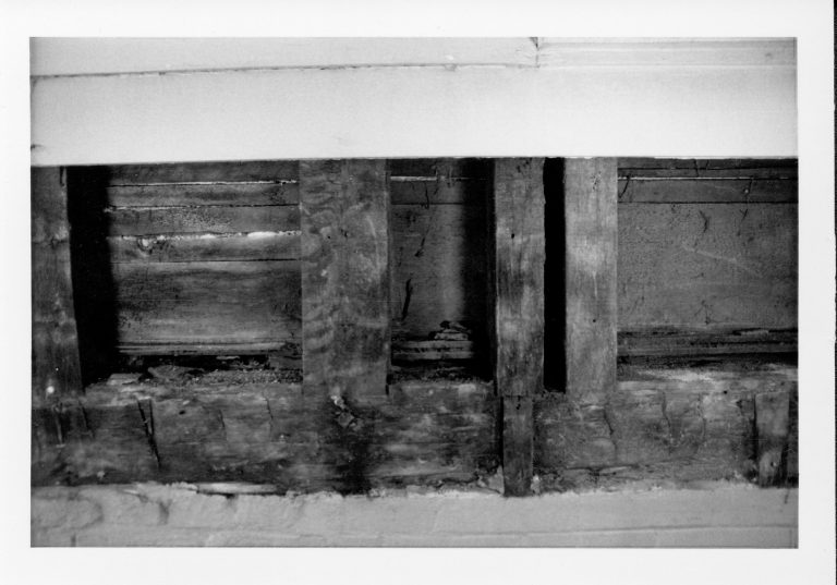 NA 17-Nov Lincoln, Home, Restoration