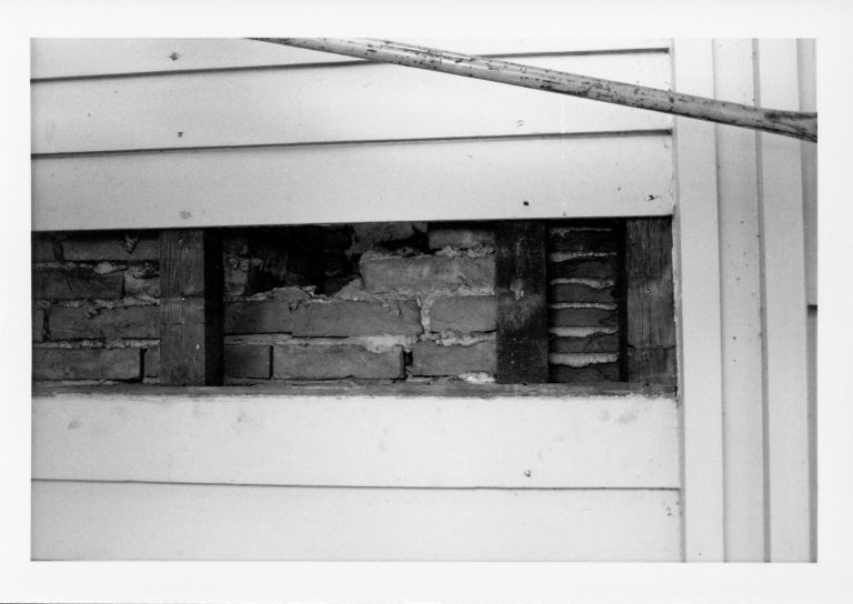 NA 26-Nov Lincoln, Home, Restoration