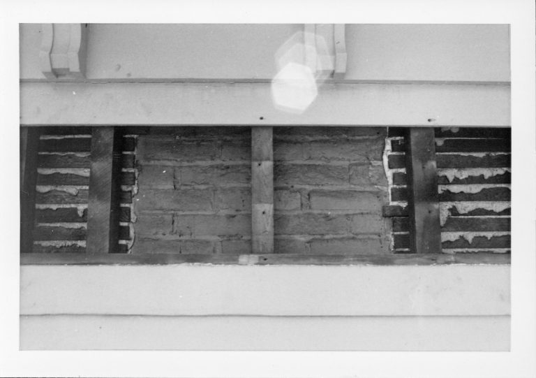 NA 18-Dec Lincoln, Home, Restoration