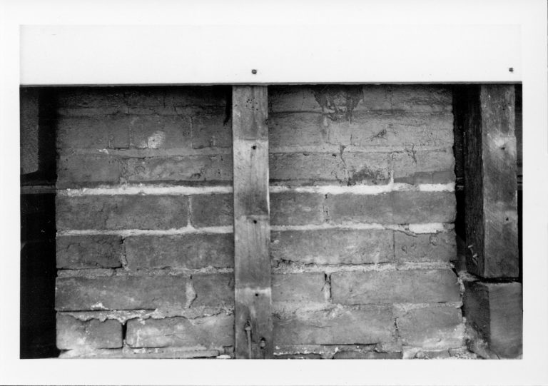 NA 2-Dec Lincoln, Home, Restoration