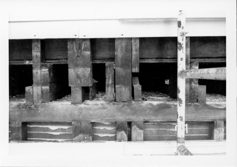 NA 7-Dec Lincoln, Home, Restoration