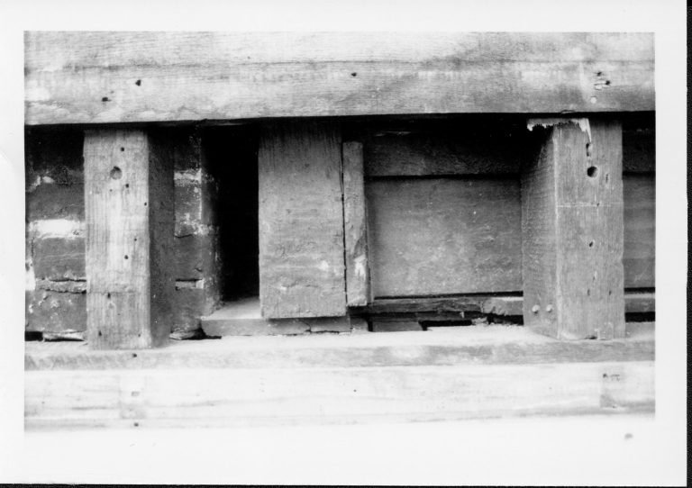 NA 19-Jan Lincoln, Home, Restoration