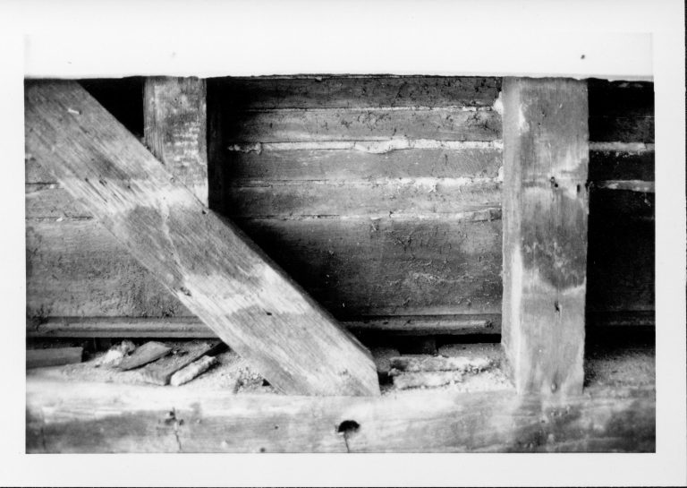 NA 2-Jan Lincoln, Home, Restoration