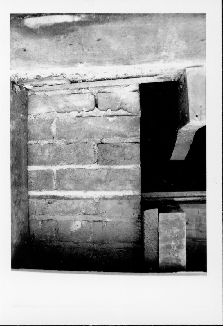 NA 20-Jan Lincoln, Home, Restoration