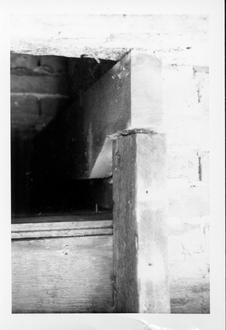 NA 23-Jan Lincoln, Home, Restoration