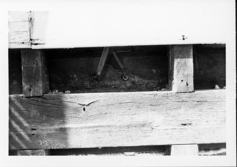 NA 21-Feb Lincoln, Home, Restoration