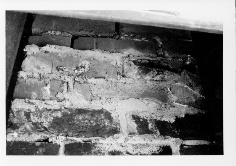 NA 2-Apr Lincoln, Home, Restoration