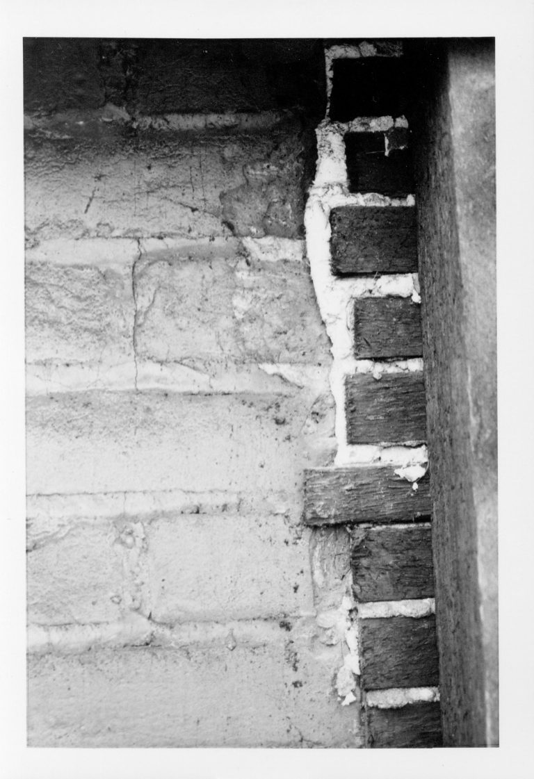 NA 5-Apr Lincoln, Home, Restoration