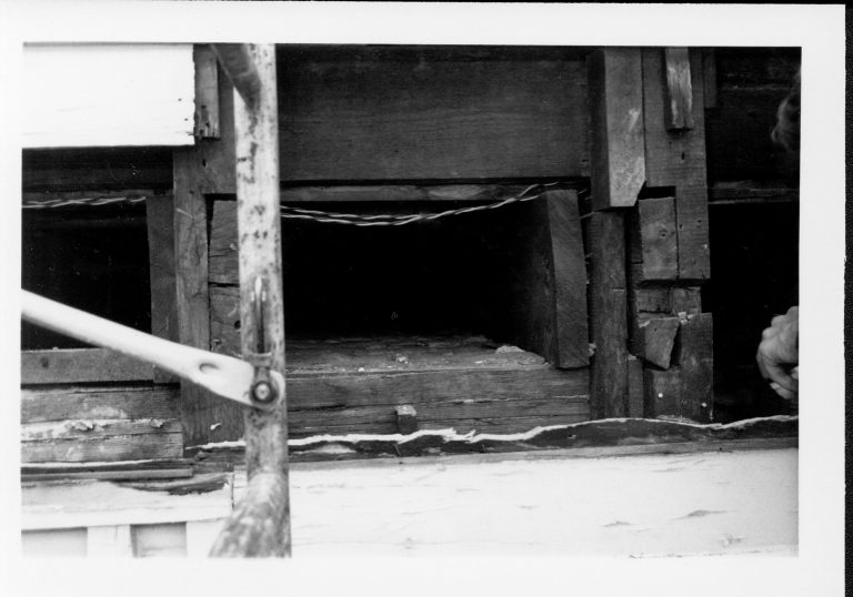 NA 22-Jun Lincoln, Home, Restoration