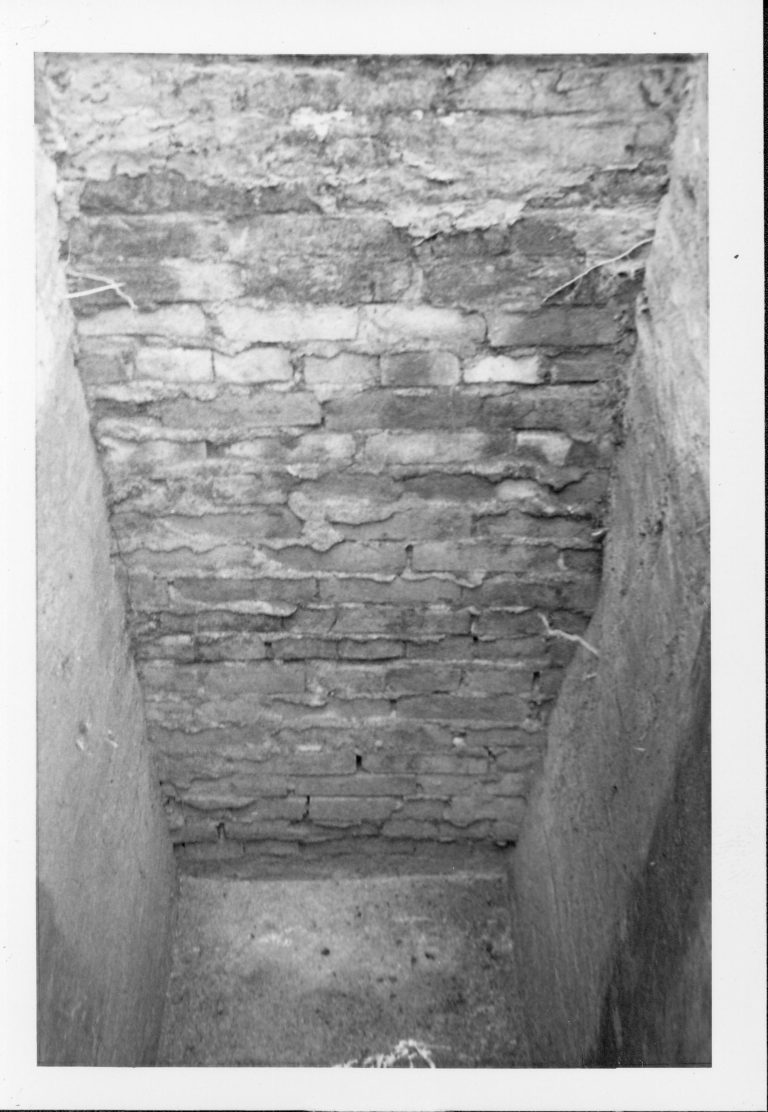 NA 13-Jul Lincoln, Home, Restoration