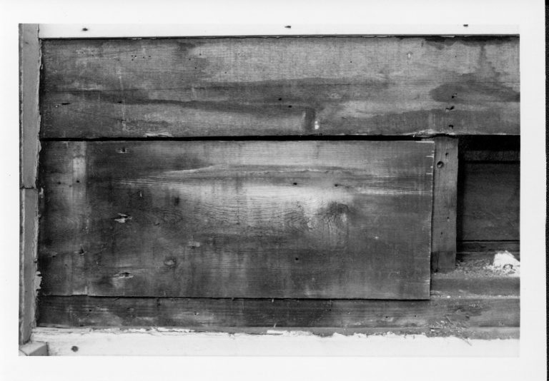 NA 14-Sep Lincoln, Home, Restoration