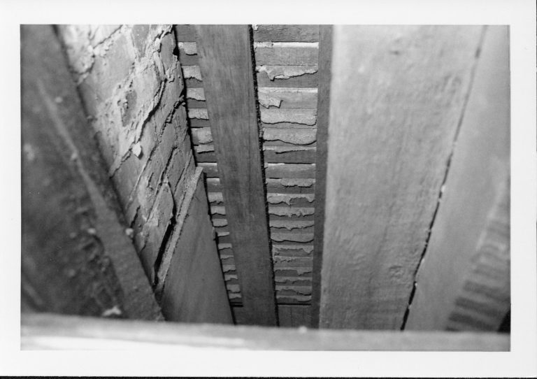 NA 23-Sep Lincoln, Home, Restoration