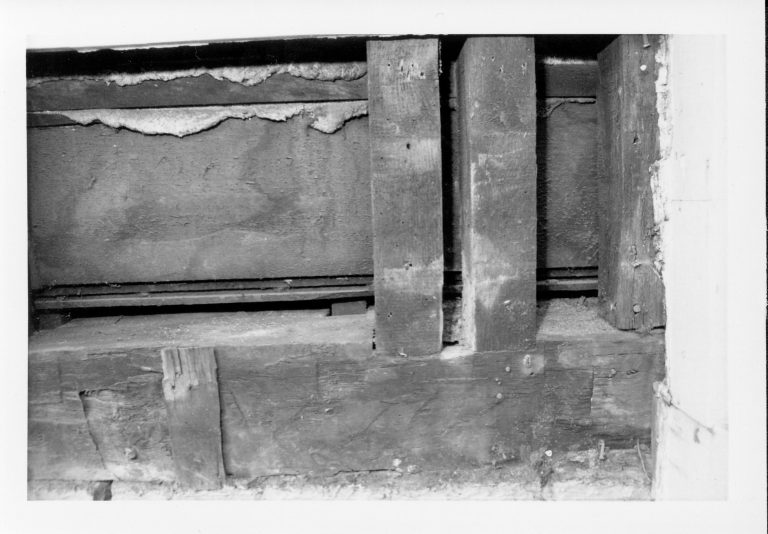 NA 6-Sep Lincoln, Home, Restoration