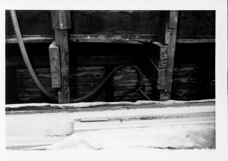 NA 15-Oct Lincoln, Home, Restoration