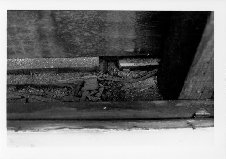 NA 27-Oct Lincoln, Home, Restoration