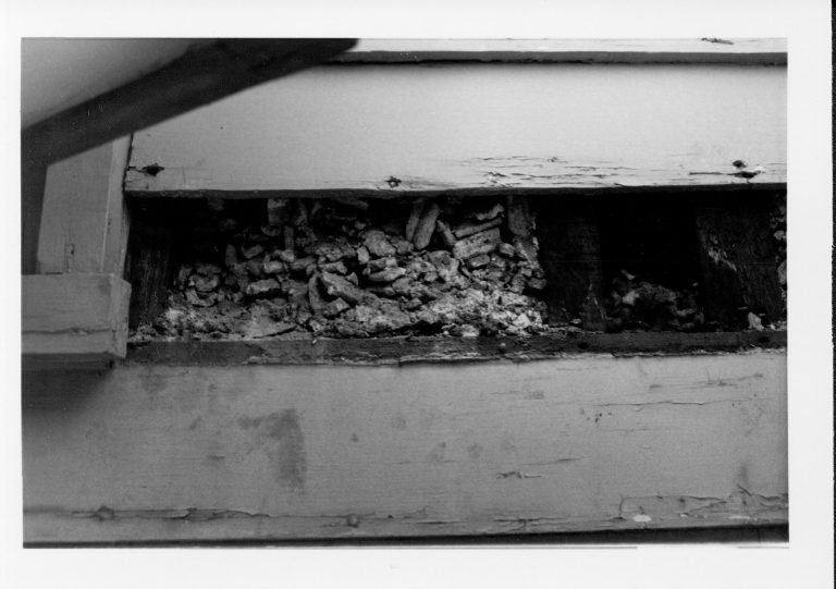 NA 28-Oct Lincoln, Home, Restoration