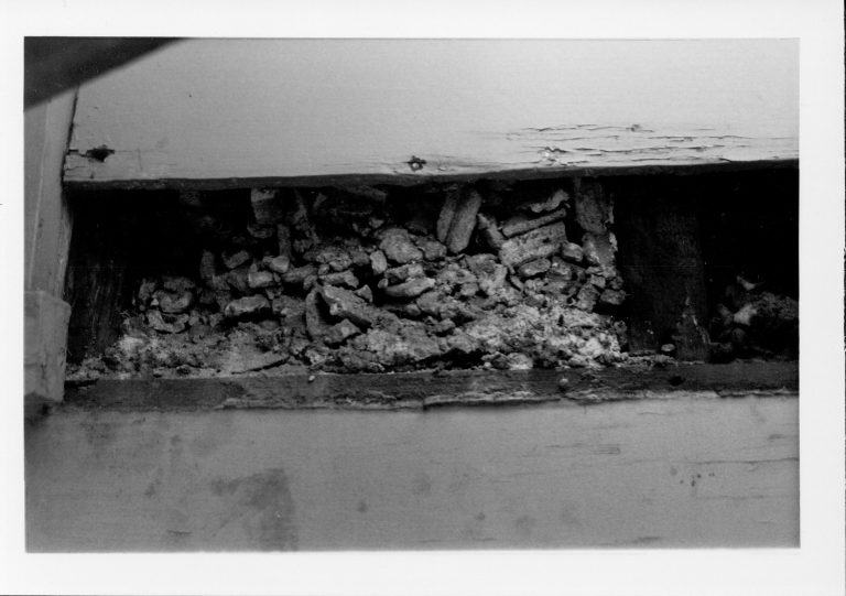 NA 30-Oct Lincoln, Home, Restoration