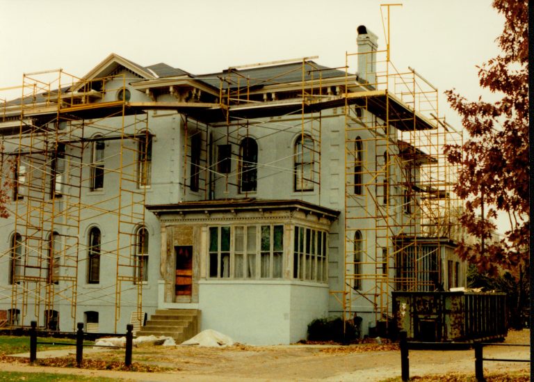 NA Stuve House, Scaffolding