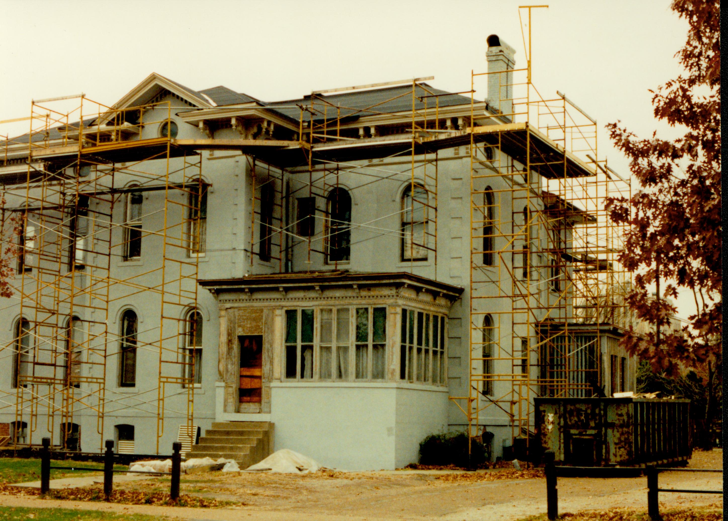 NA Stuve House, Scaffolding