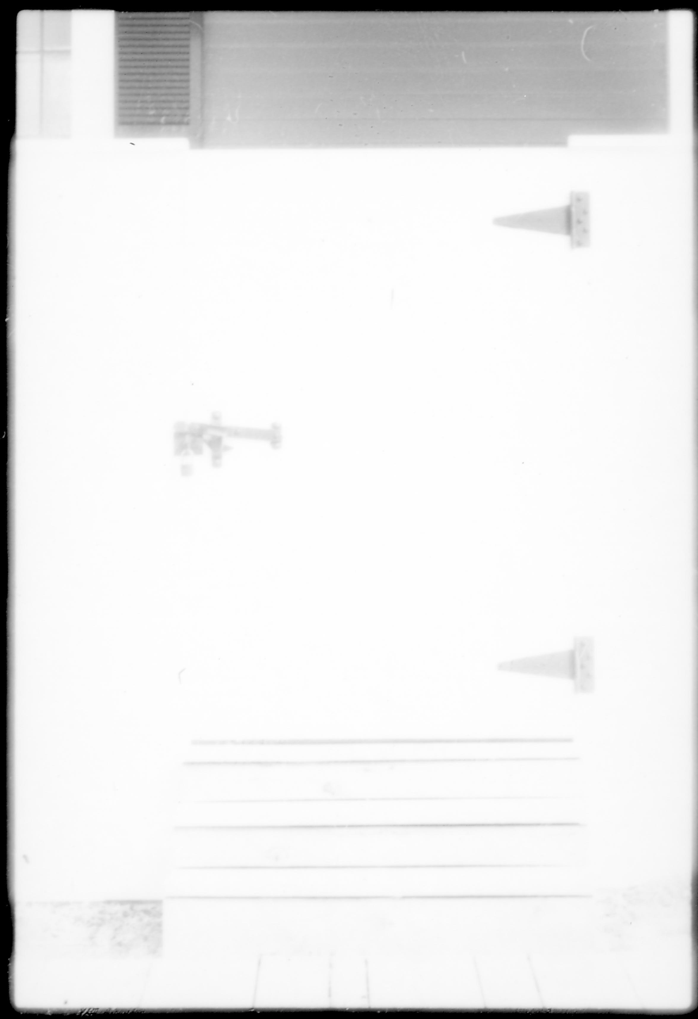 NA File Folder: 1989 - Lincoln Home - Handicap - 113 Lincoln, Home, Handicap Lift