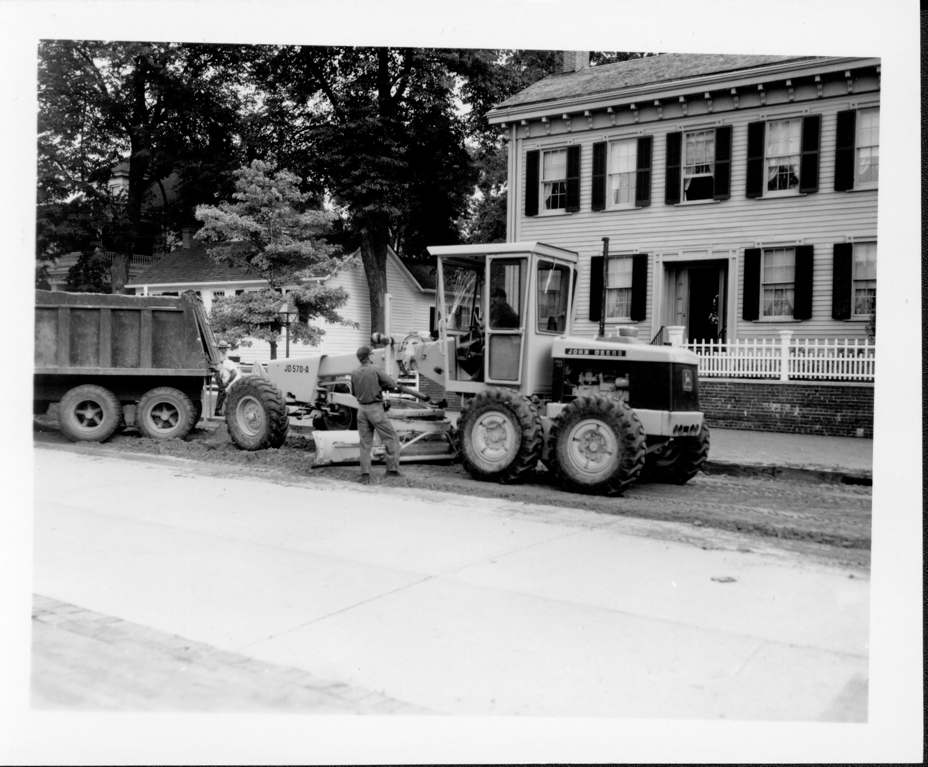 Covering street with sand for Walper film 1-Aug Walper, Film