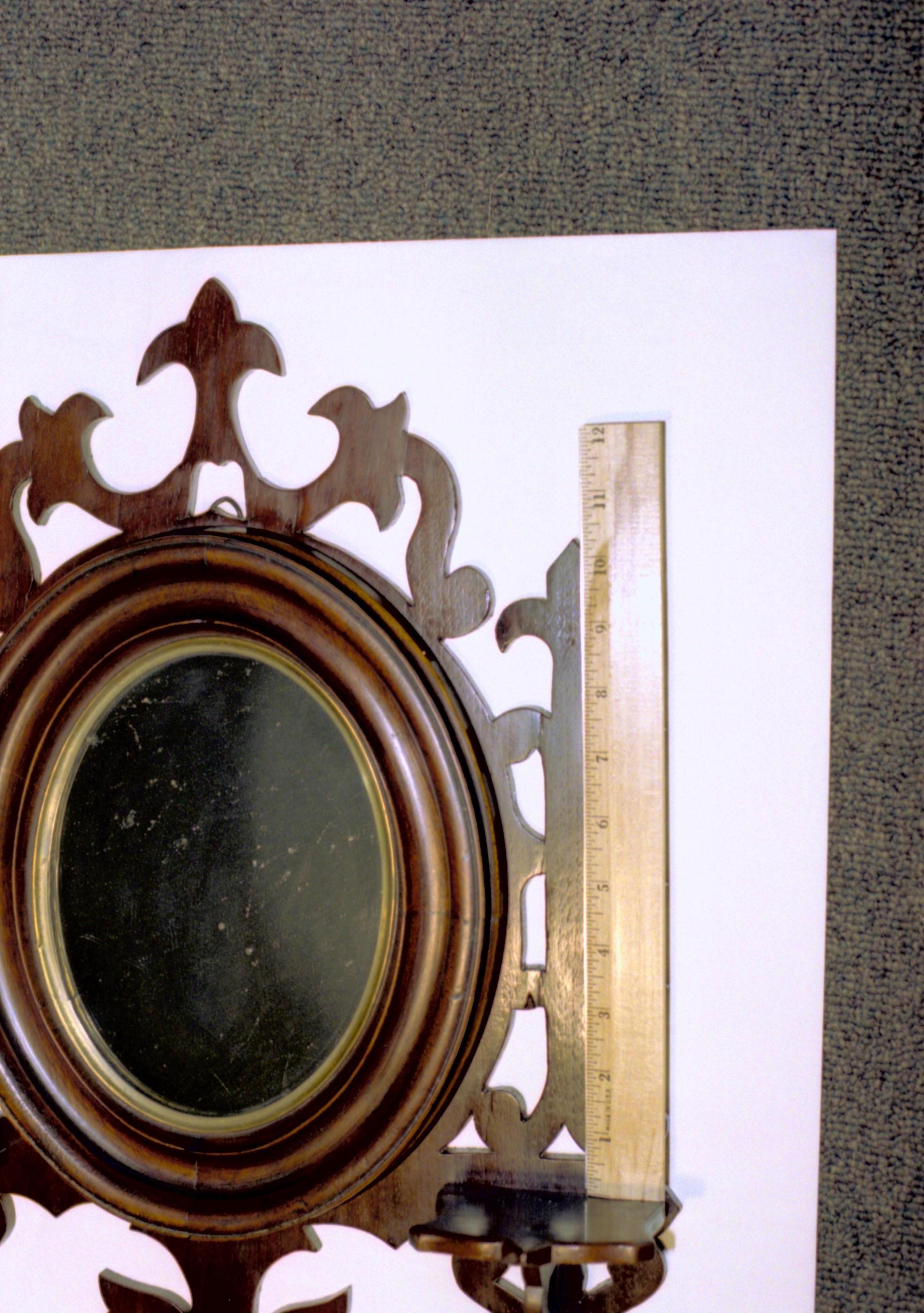 NA artifacts, mirror, ruler