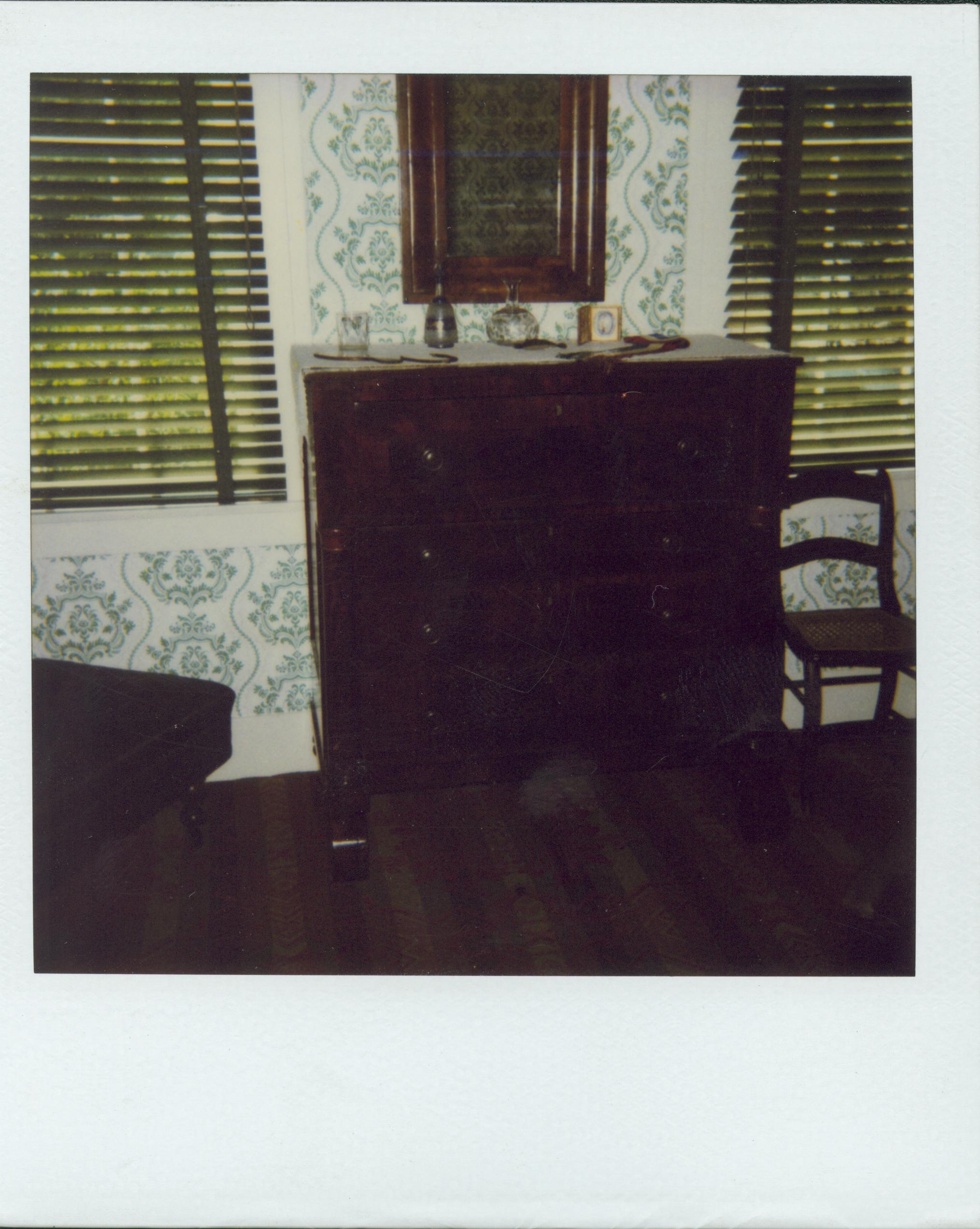 NA Lincoln, Home, artifacts, dresser, chest, drawers