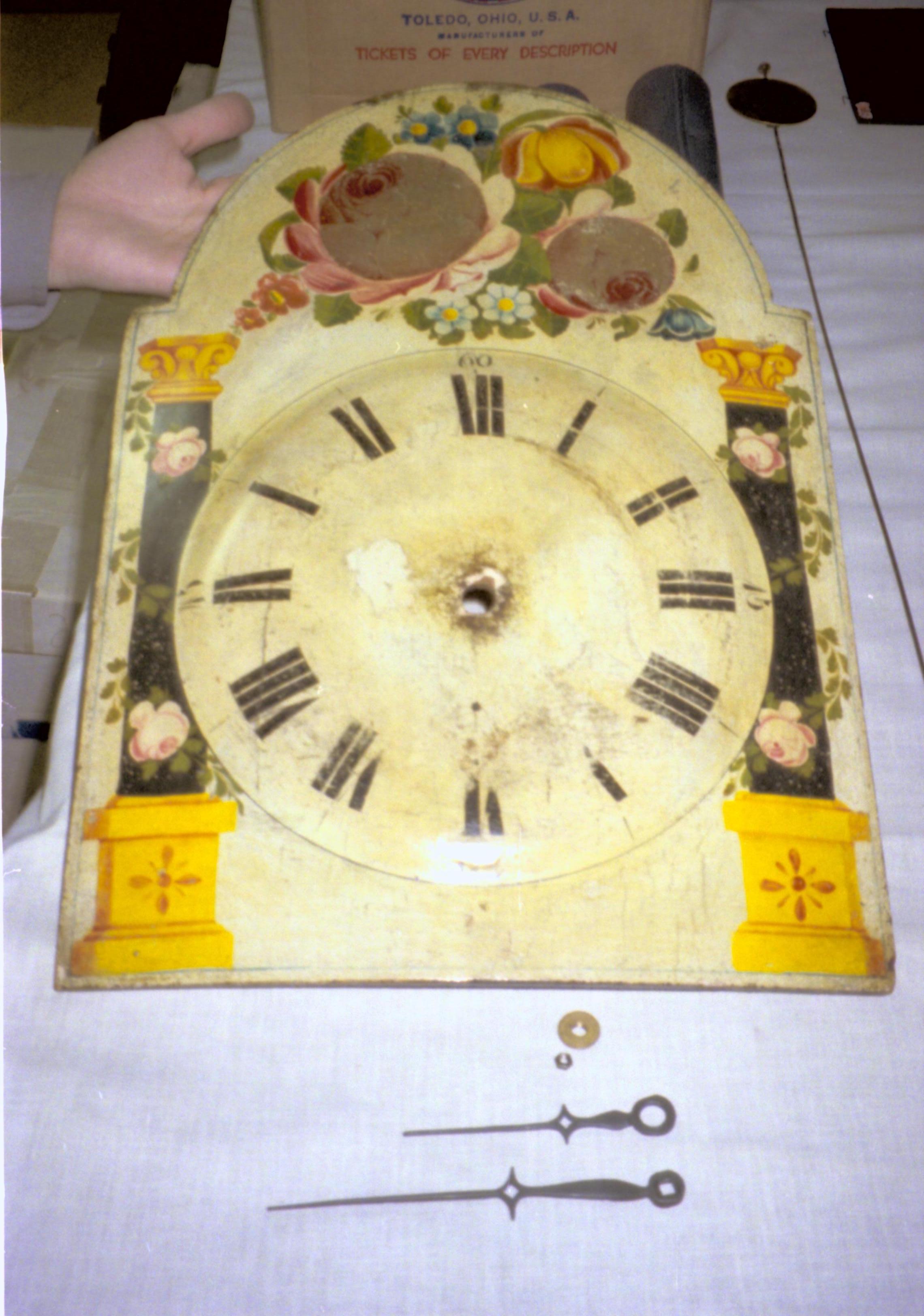 NA neg. sleeve(LIHO Door, Clock, Cahokia Mnds., Natl Portrait Gallery) Lincoln, artifacts, clock