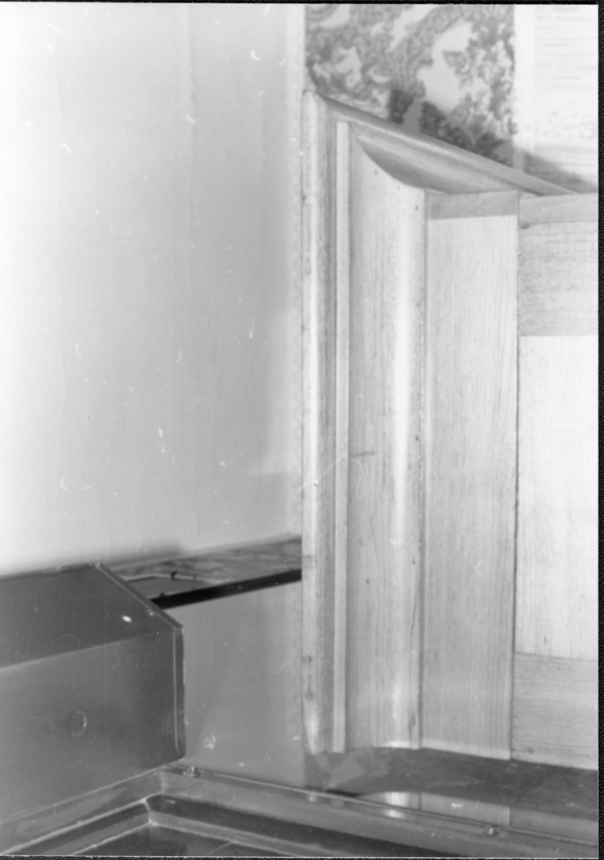 NA LIHO- 58 G 21 Wardrobe, wardrobe 58 roll 15 furnishings, wardrobe