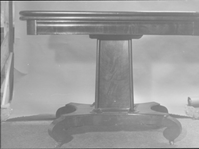 NA LIHO- 29 D 10 Game Table furnishings, game table