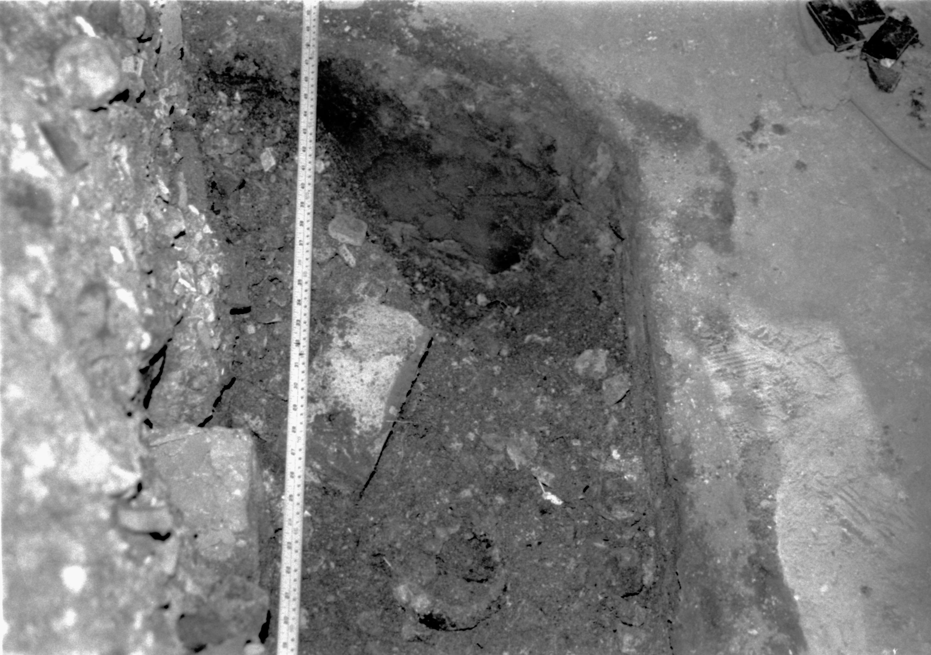 NA Arnold, House, archaeology, cistern