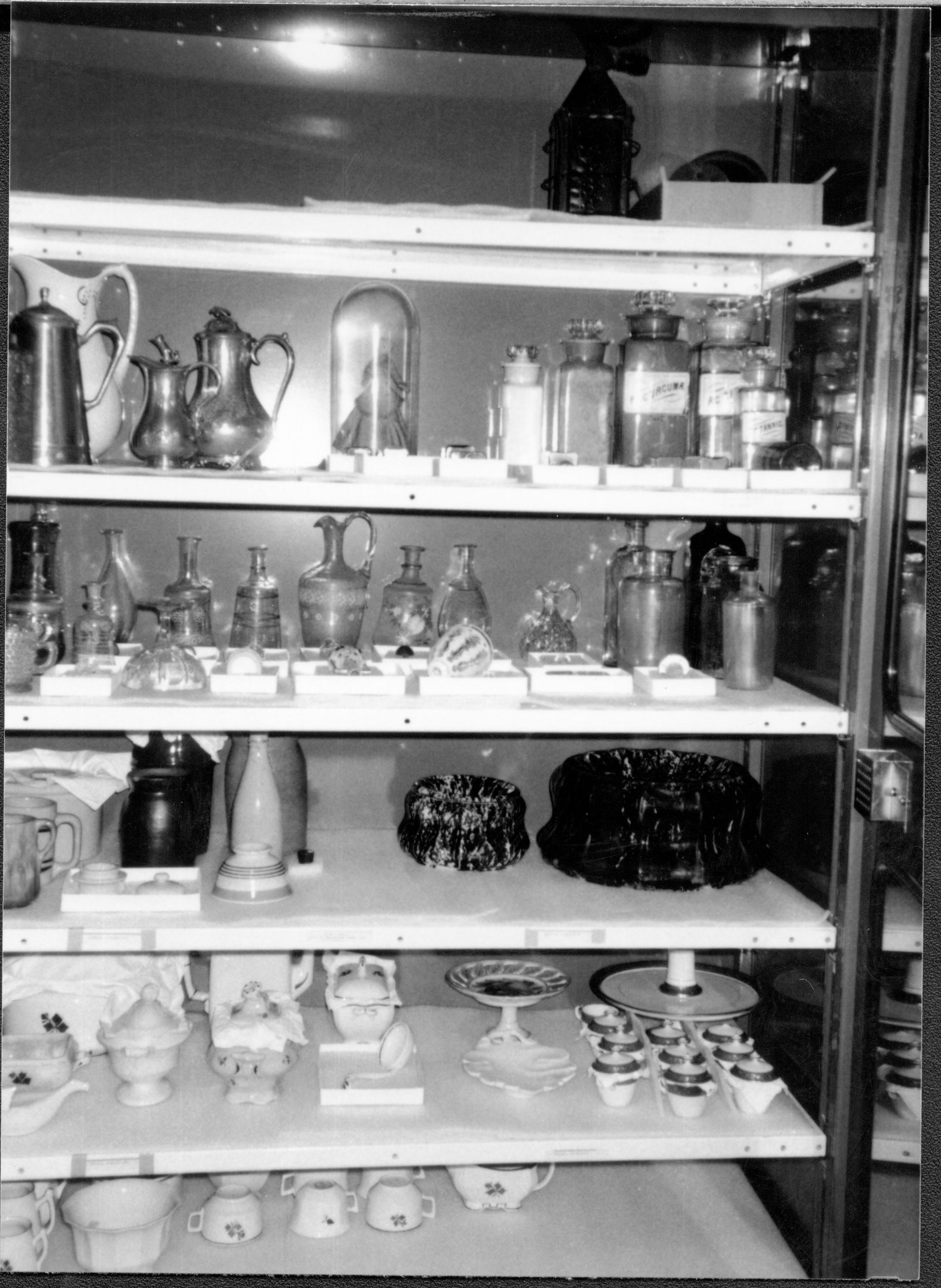 NA Lincoln Home NHS, Collections Storage, 19 collections, storage, glassware