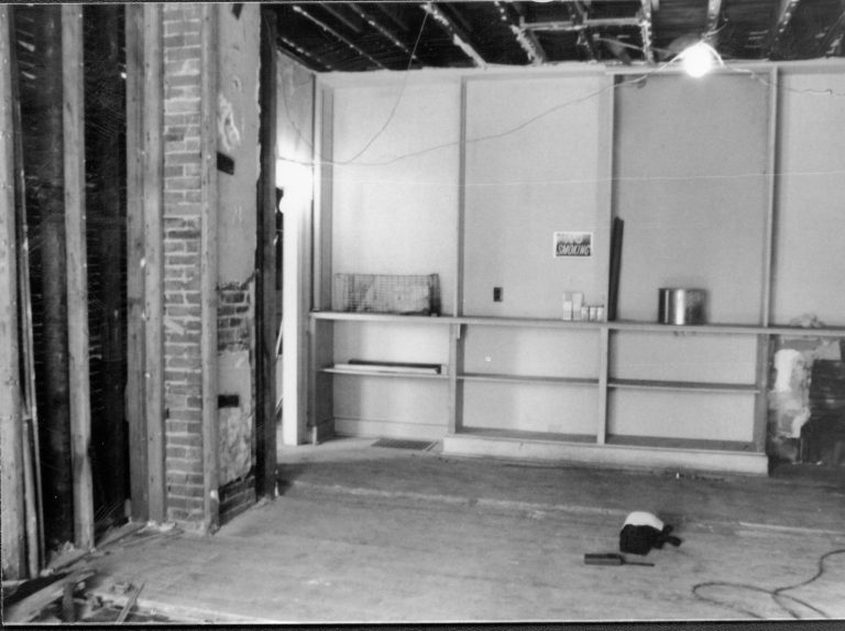 Dean House  Lincoln Home NHS- Dean House pre-restoration, 2 Dean House, restoration