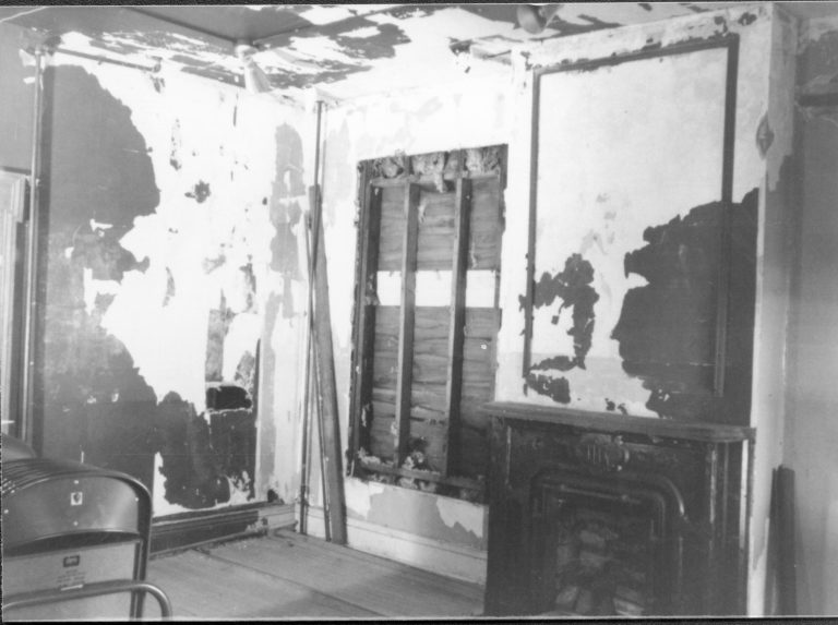 Dean House Lincoln Home NHS- Dean House pre-restoration, 10 Dean House, restoration