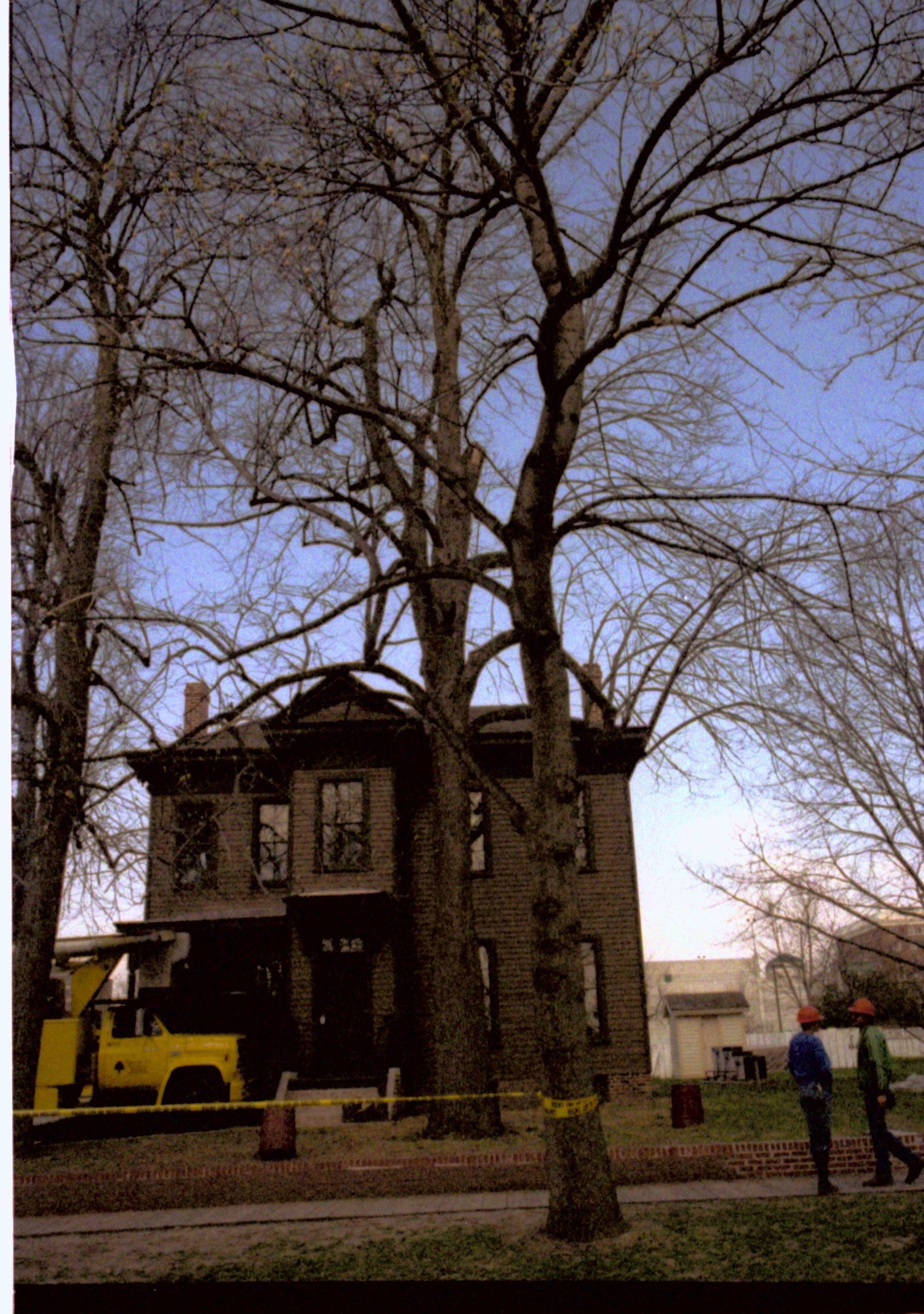 Dean House Lincoln Home NHS- Dean House tree trimming Dean House, tree trimming