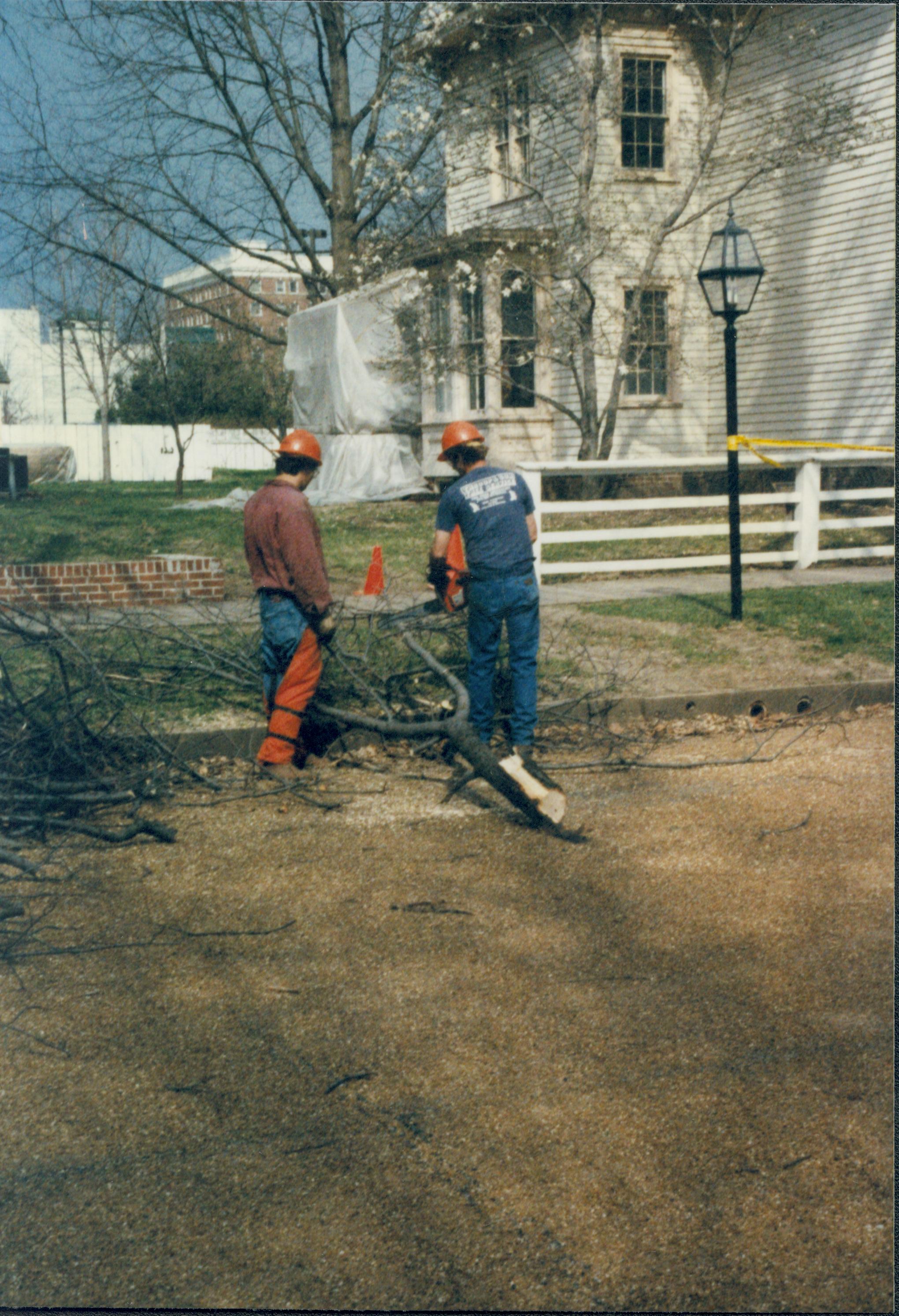 Dean House Lincoln Home NHS- Dean House tree trimming Dean House, tree trimming