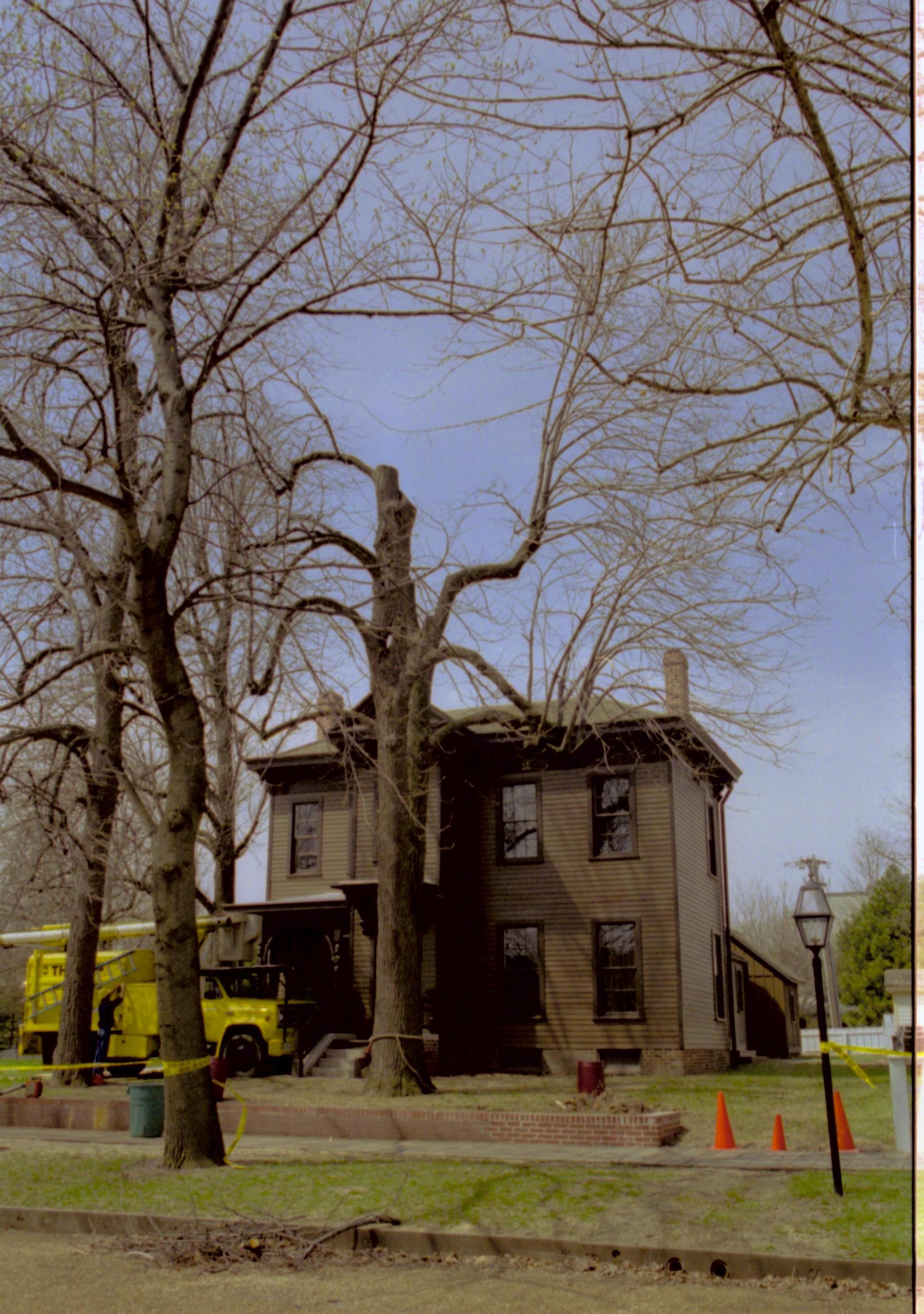 Dean House Lincoln Home NHS- Dean House tree trimming Dean House, tree trimming