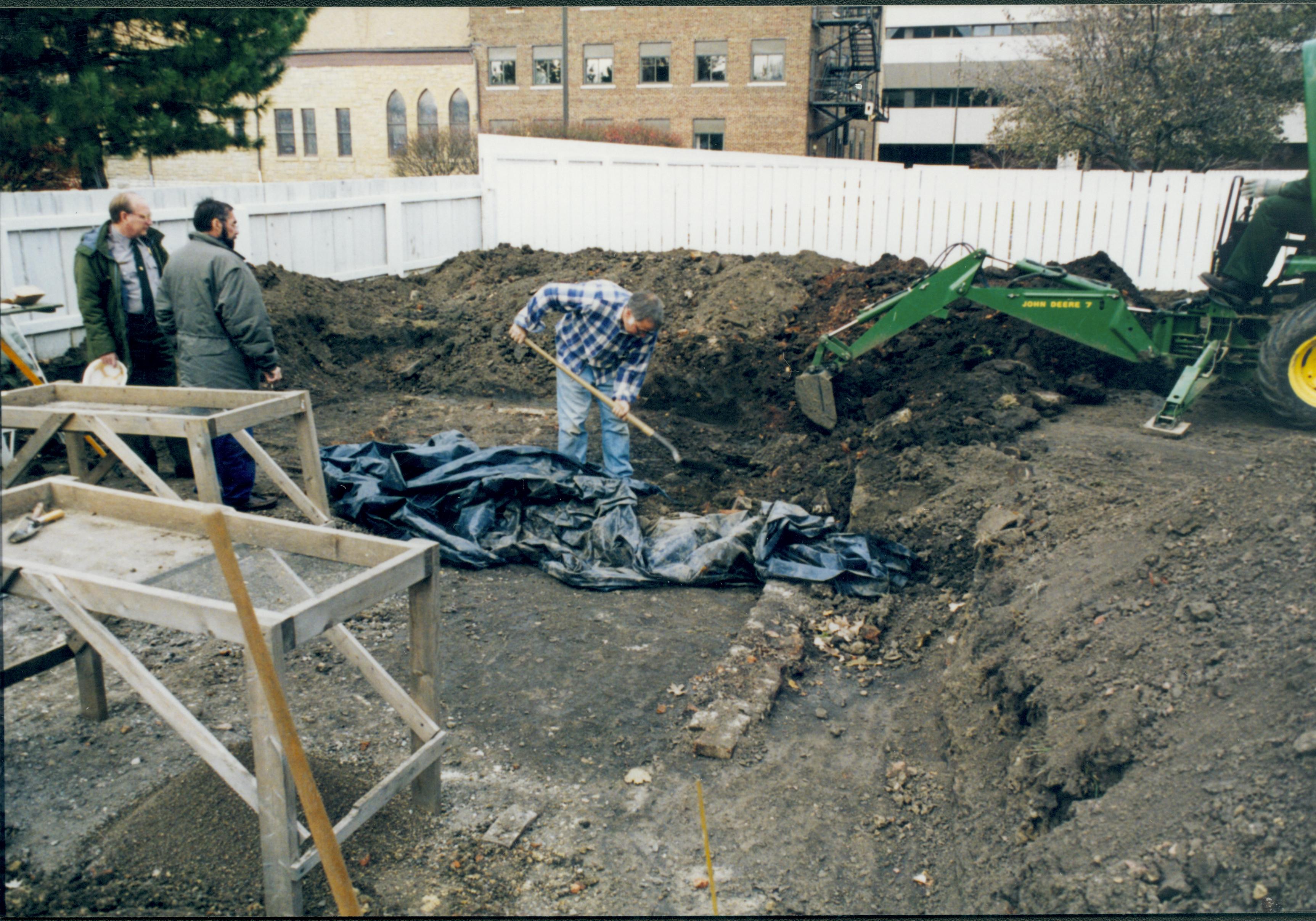 Dean House, Fever River excavations at back of lot Lincoln Home NHS- Dean House, roll N5 exp 20 Dean House, excavation