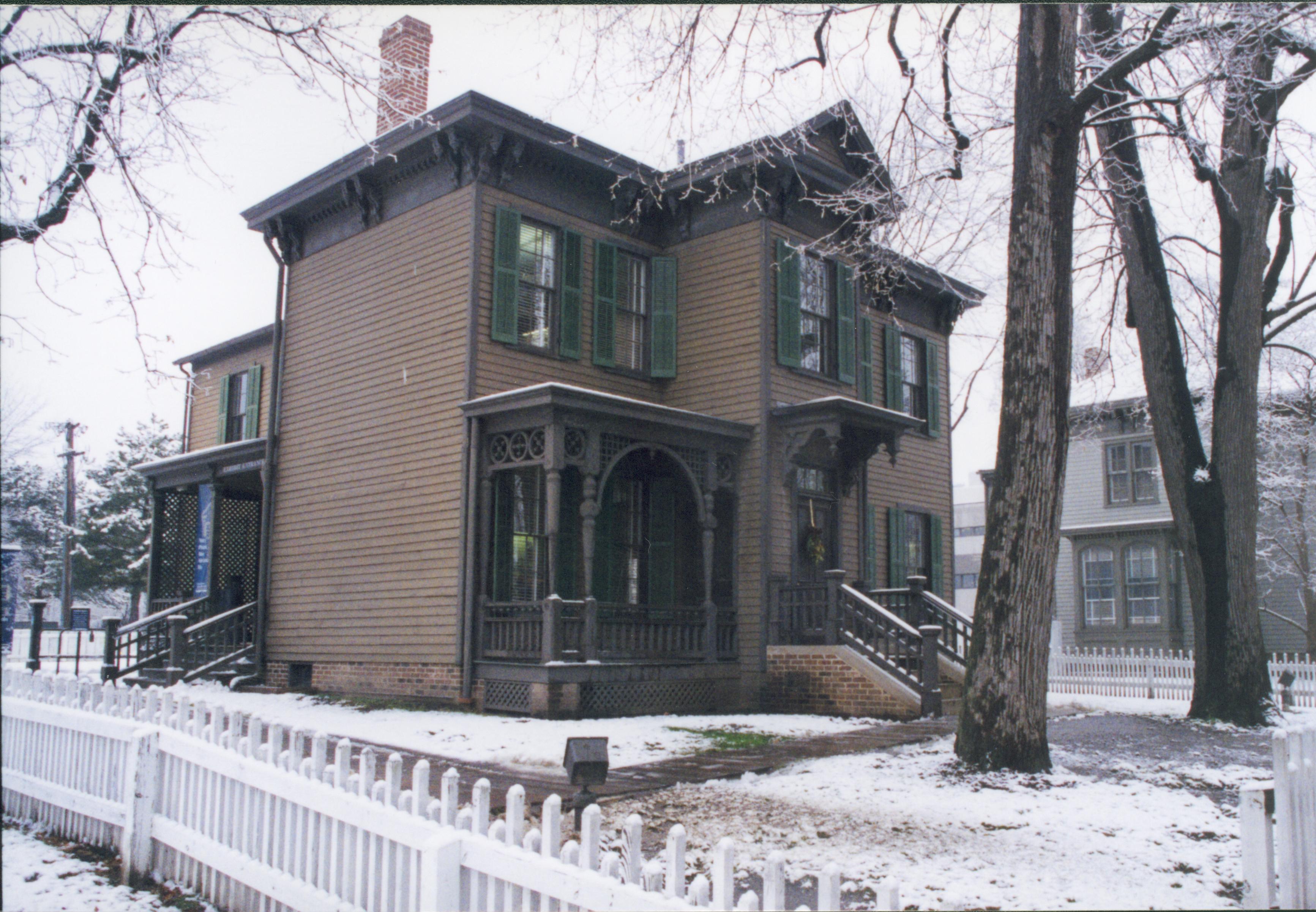 Dean House with snow Lincoln Home NHS- Dean House, roll 2001-7 exp 21 Dean House, snow