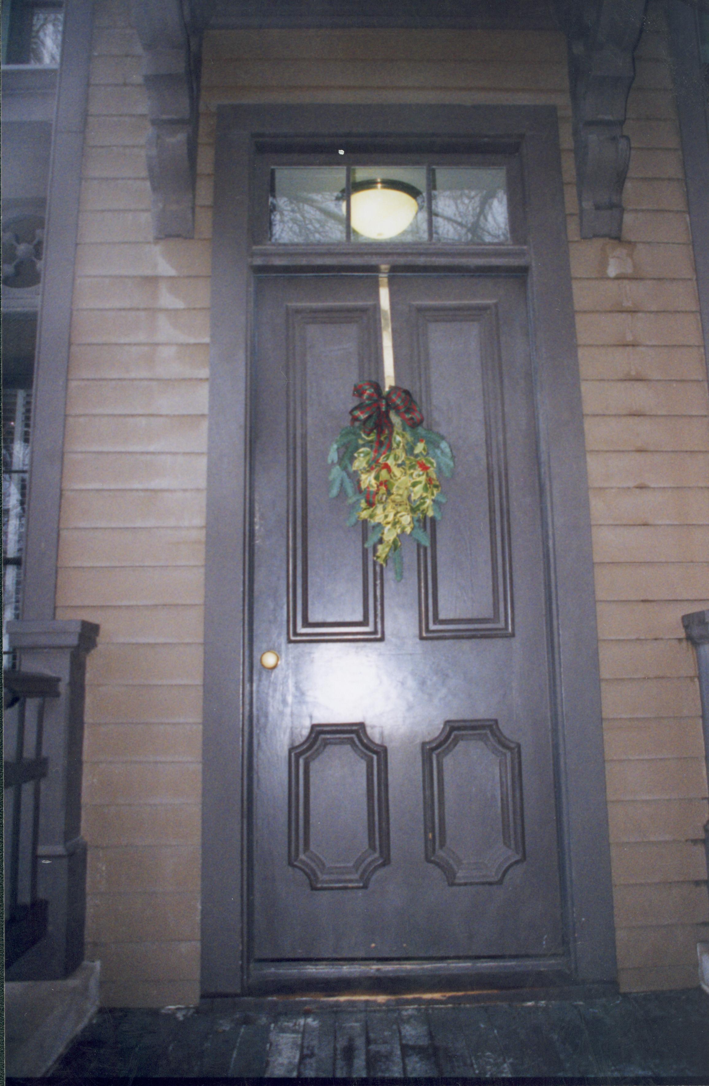 Dean House with Christams wreath Lincoln Home NHS- Dean House, roll 2001-7 exp 22 Dean House, snow