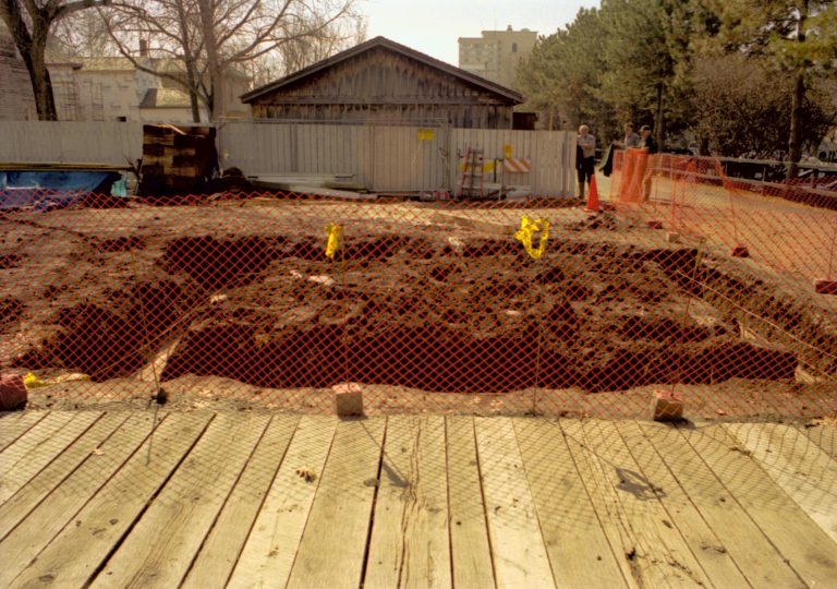 Duplicate with B8F20P4 