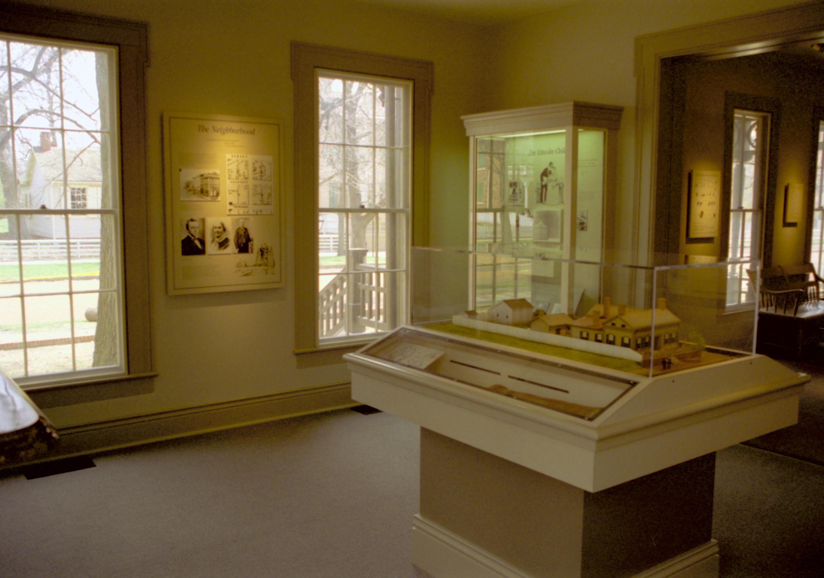 Dean House exhibit Lincoln Home NHS- Dean House exhibit installation Dean House, exhibit