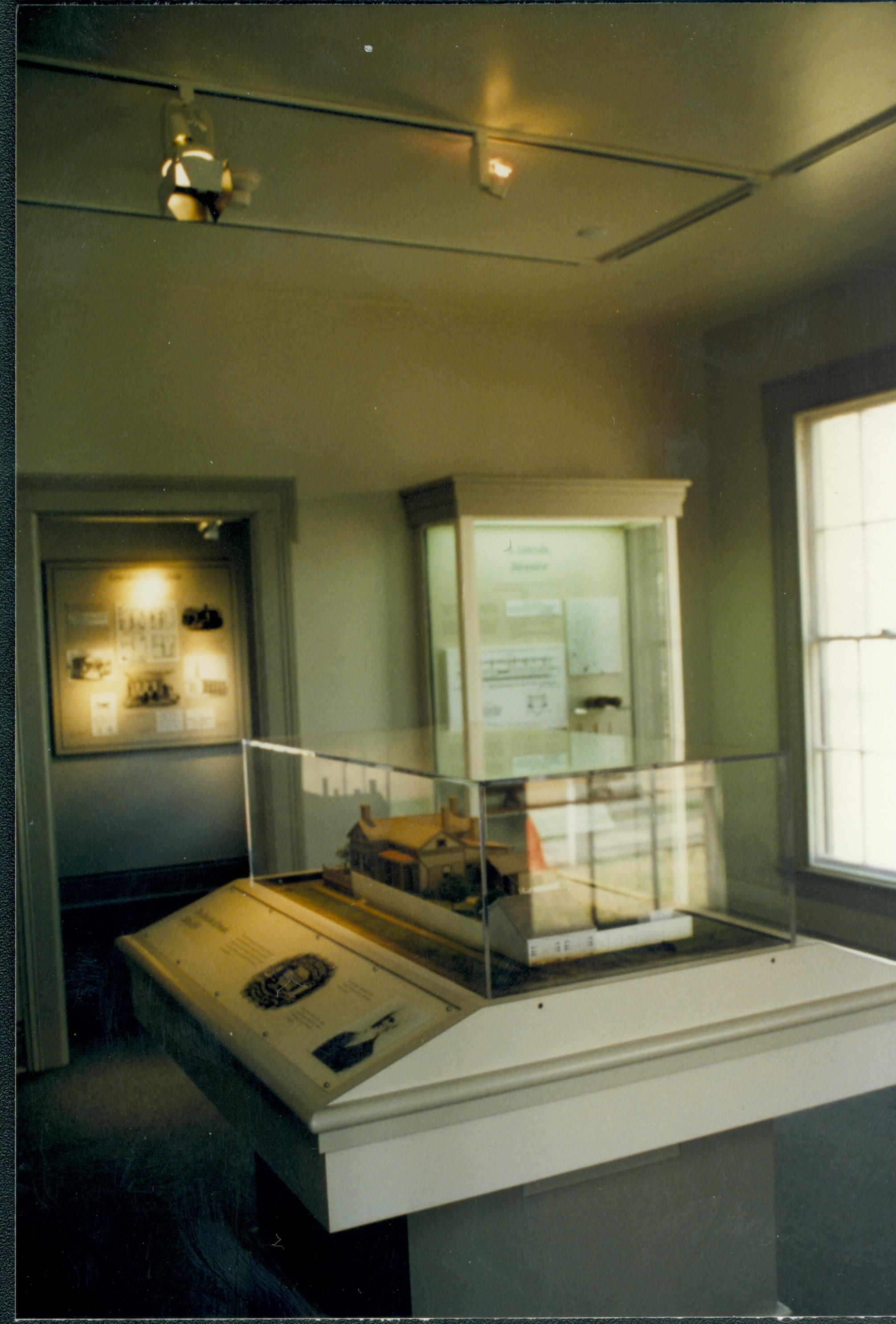 Dean House exhibit Lincoln Home NHS- Dean House exhibit installation Dean House, exhibit