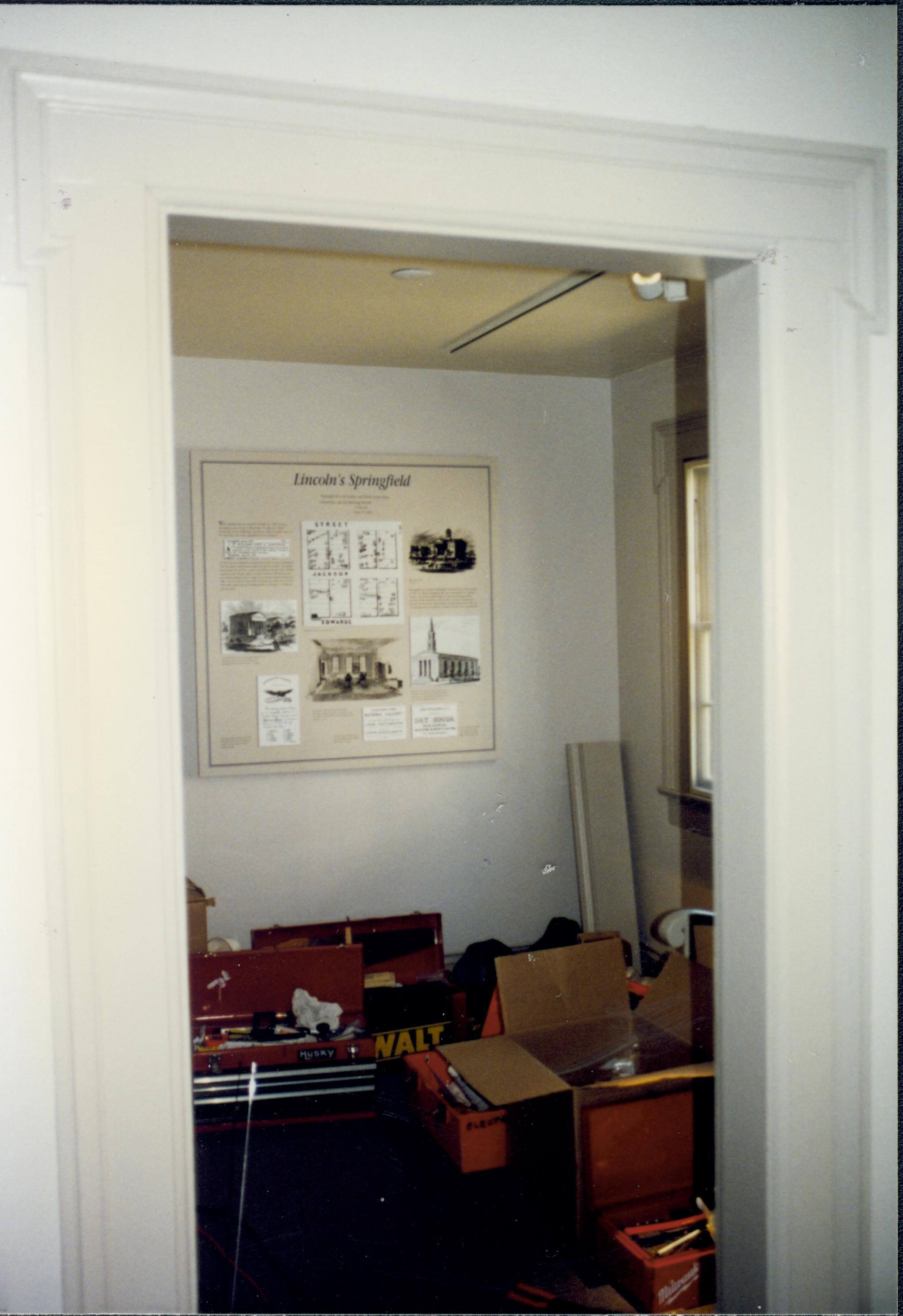 Dean House exhibit Lincoln Home NHS- Dean House exhibit installation Dean House, exhibit