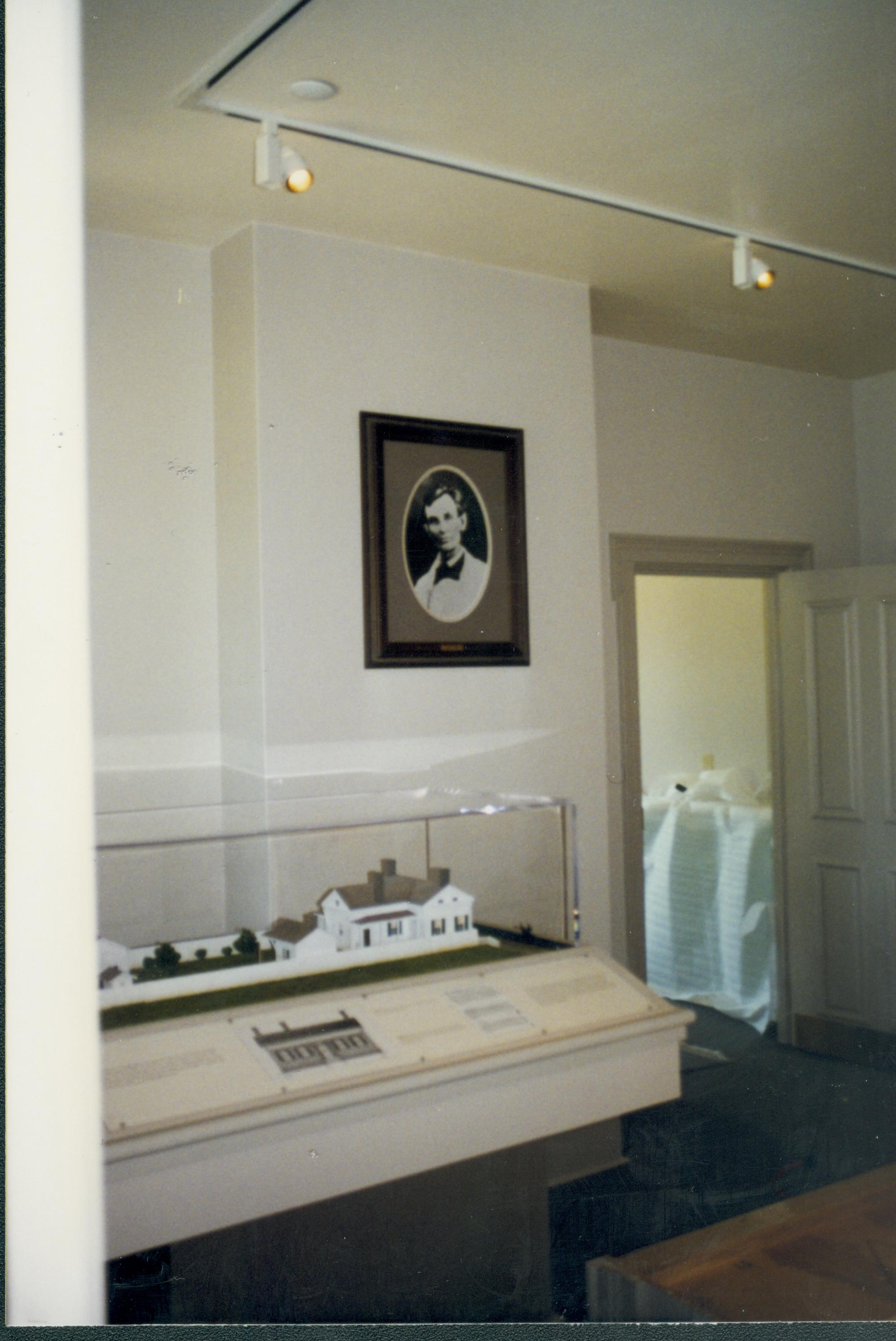 Dean House exhibit Lincoln Home NHS- Dean House exhibit installation Dean House, exhibit