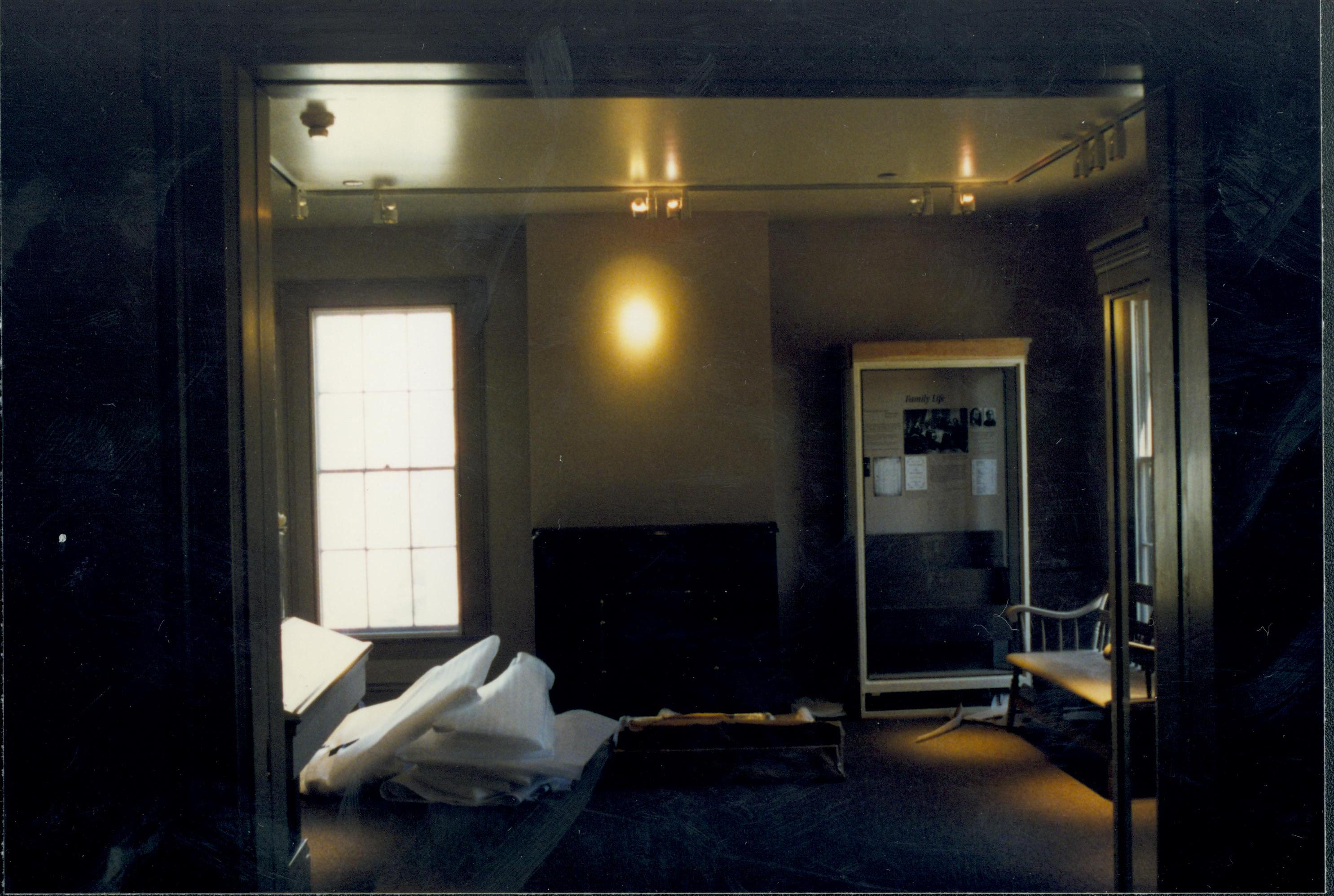 Dean House exhibit Lincoln Home NHS- Dean House exhibit installation Dean House, exhibit